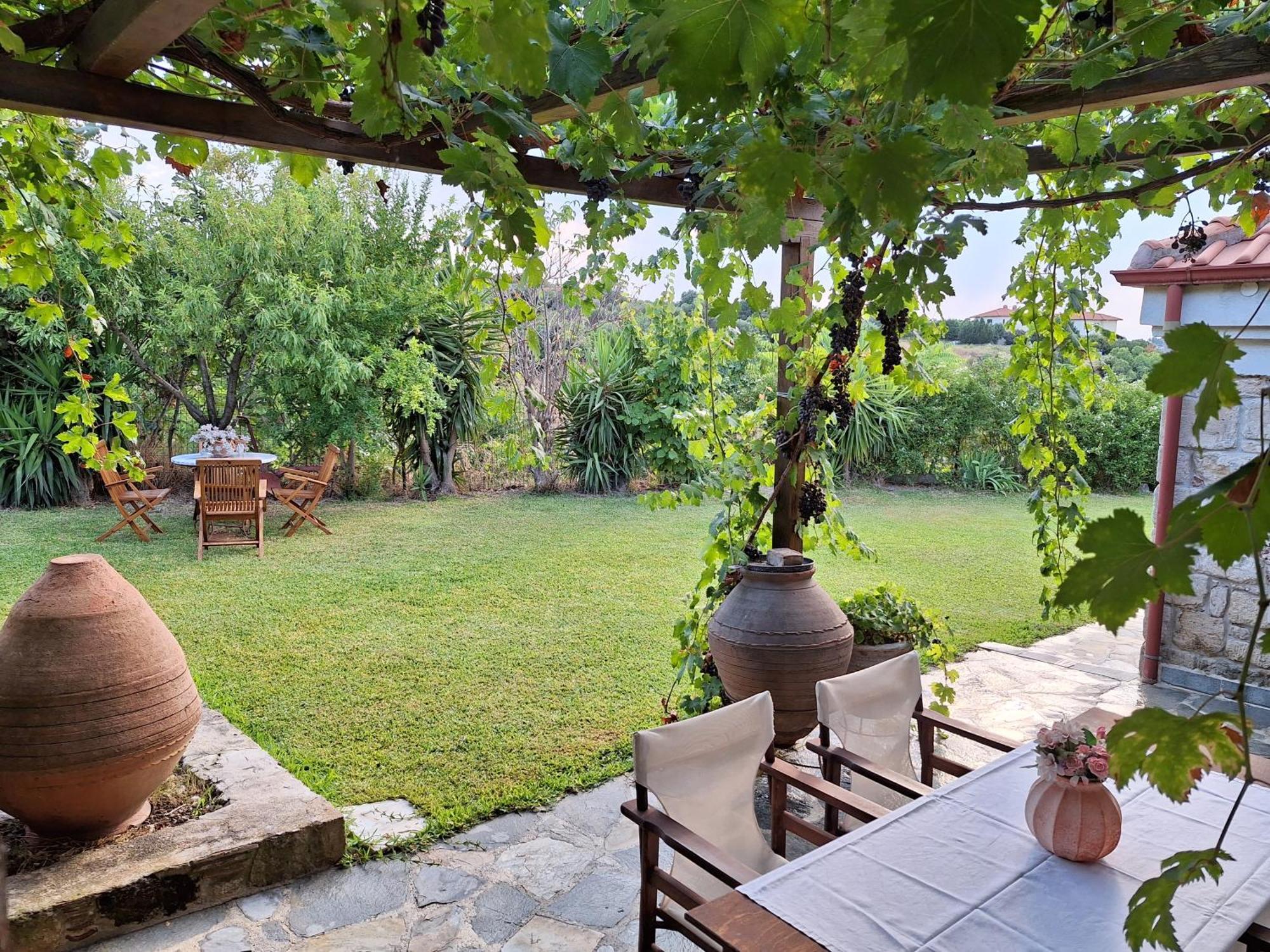 Garden House Kristi Villa Possidi Bagian luar foto